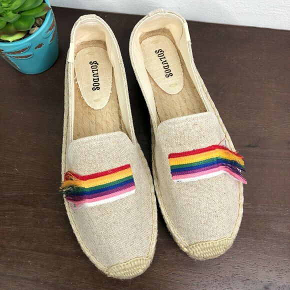 NEW Soludos Sand Rainbow Pride Smoking Slipper Espadrille Flat Women's Size 8.5 - Picture 1 of 10